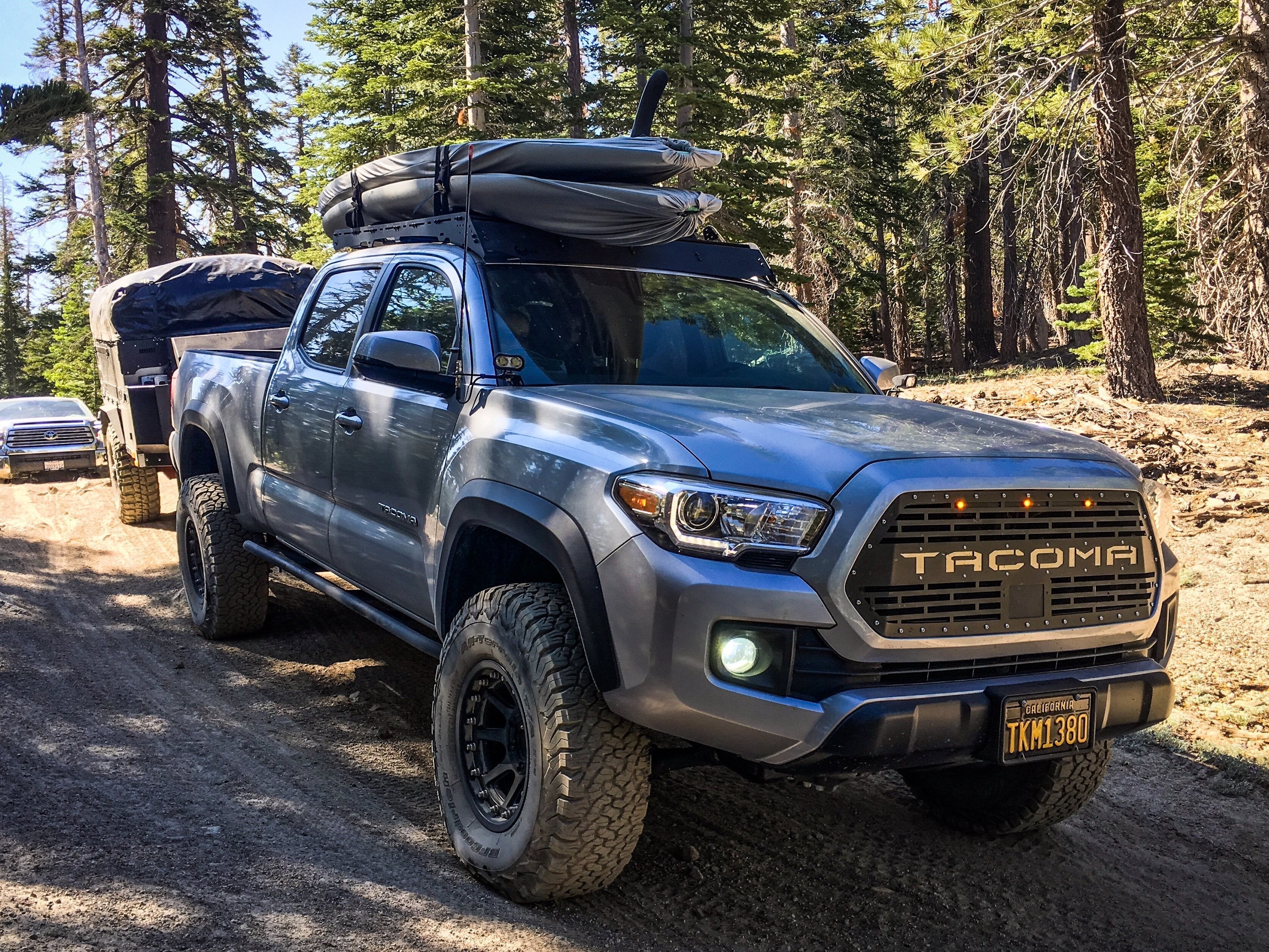 Cali Raised LED - Trail Edition Rock Sliders - Toyota Tacoma (2005-2023)