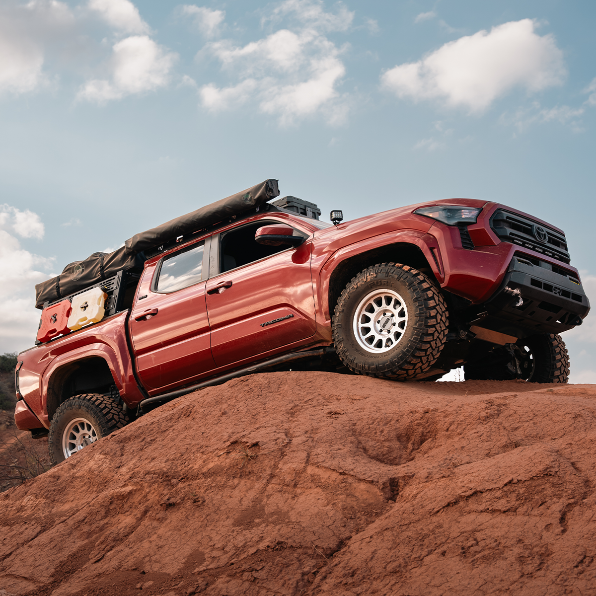 Cali Raised LED - Step Edition Rock Sliders - Toyota Tacoma (2024+)
