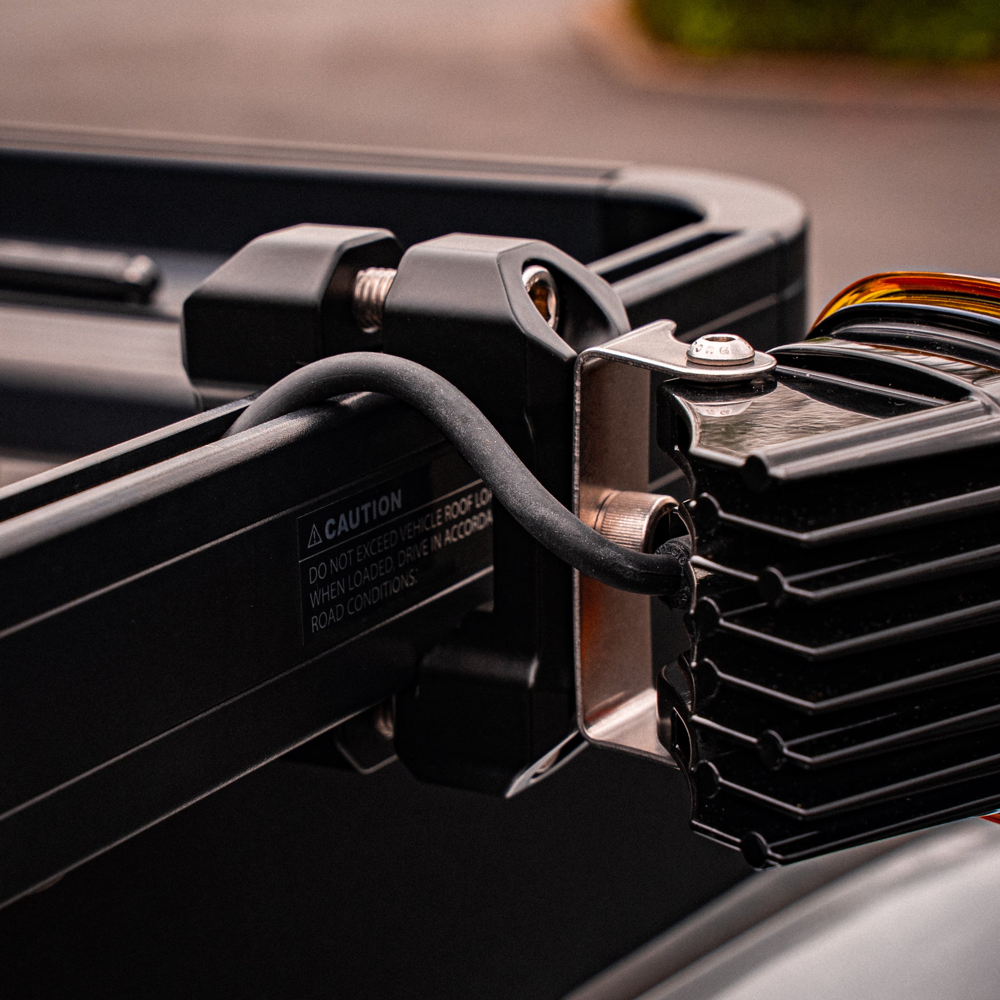 Agency 6 - UMD - Universal Mount Device (Single)