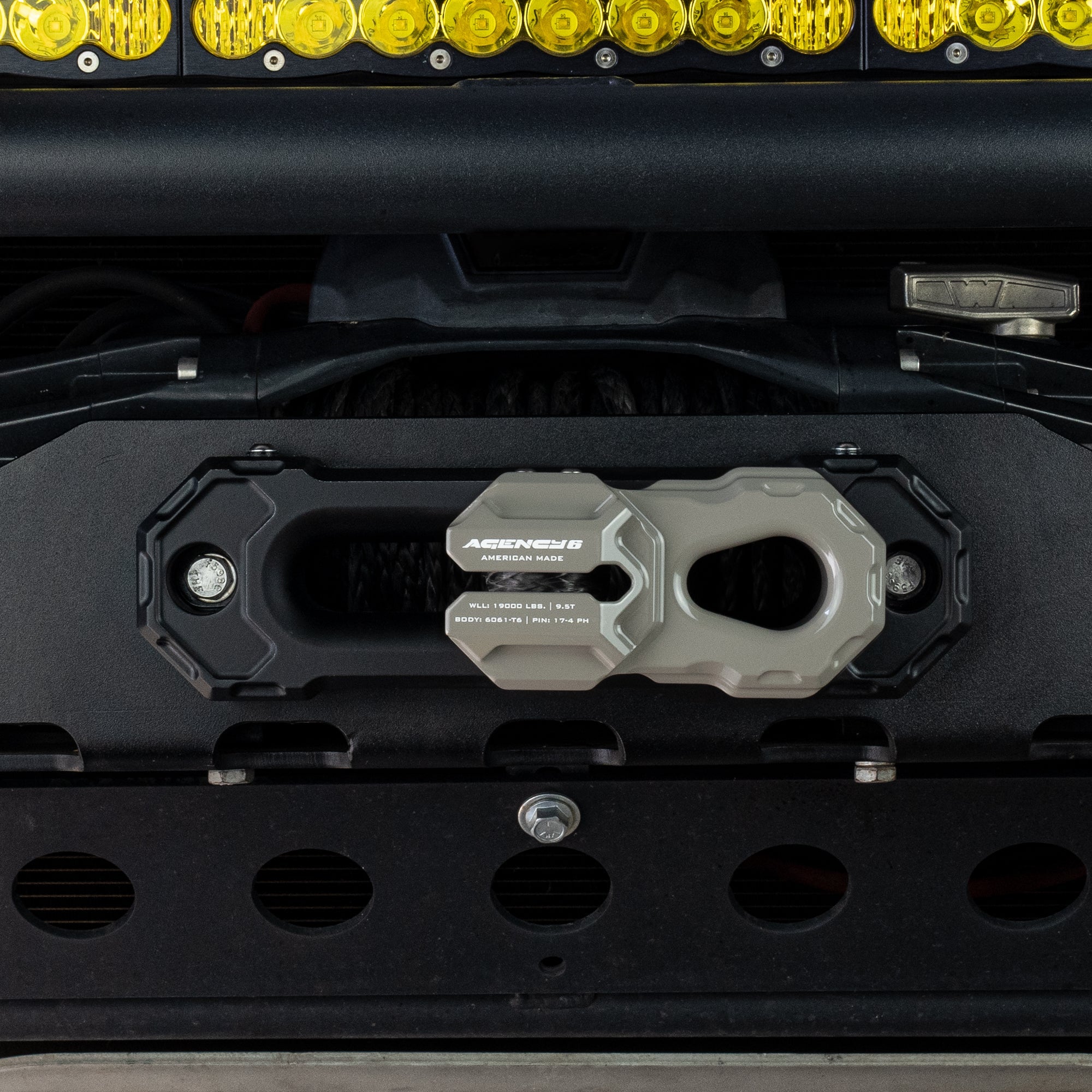 Agency 6 - Billet Winch Shackle - Earth Grey