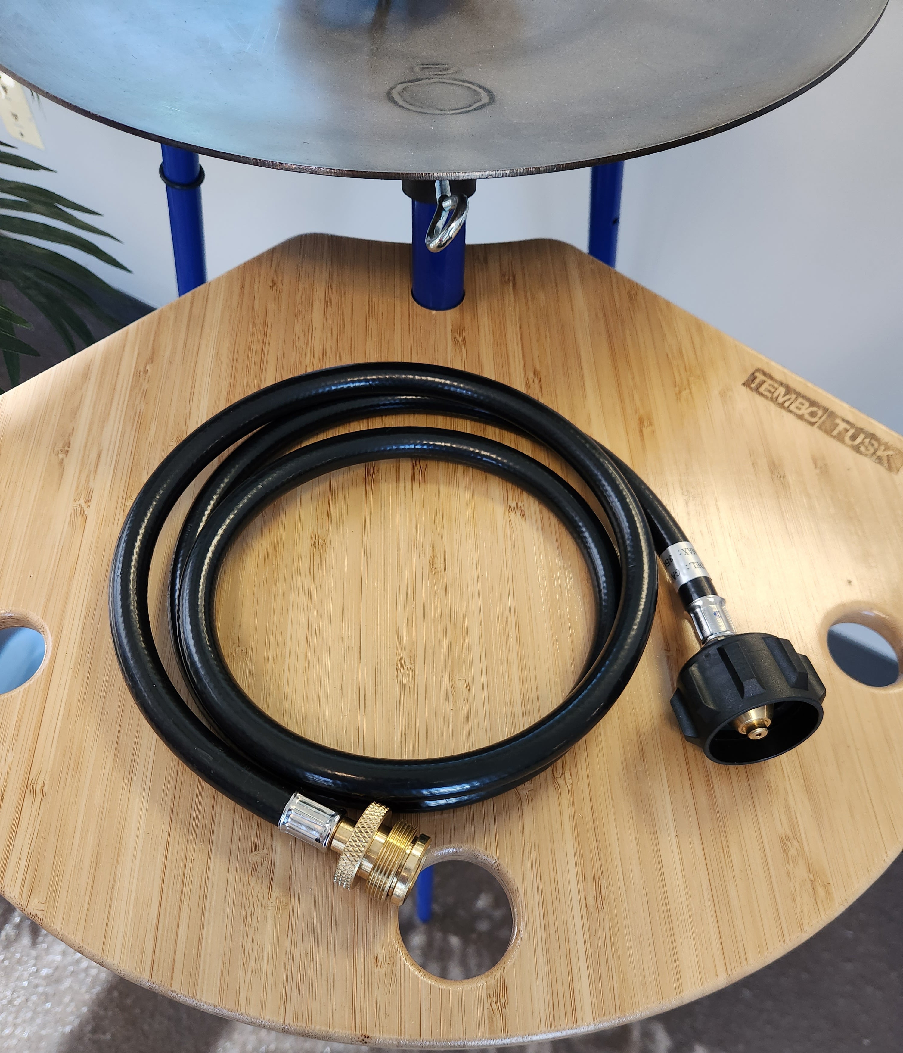 TemboTusk - Gas Adapter Hose for the Skottle Grill