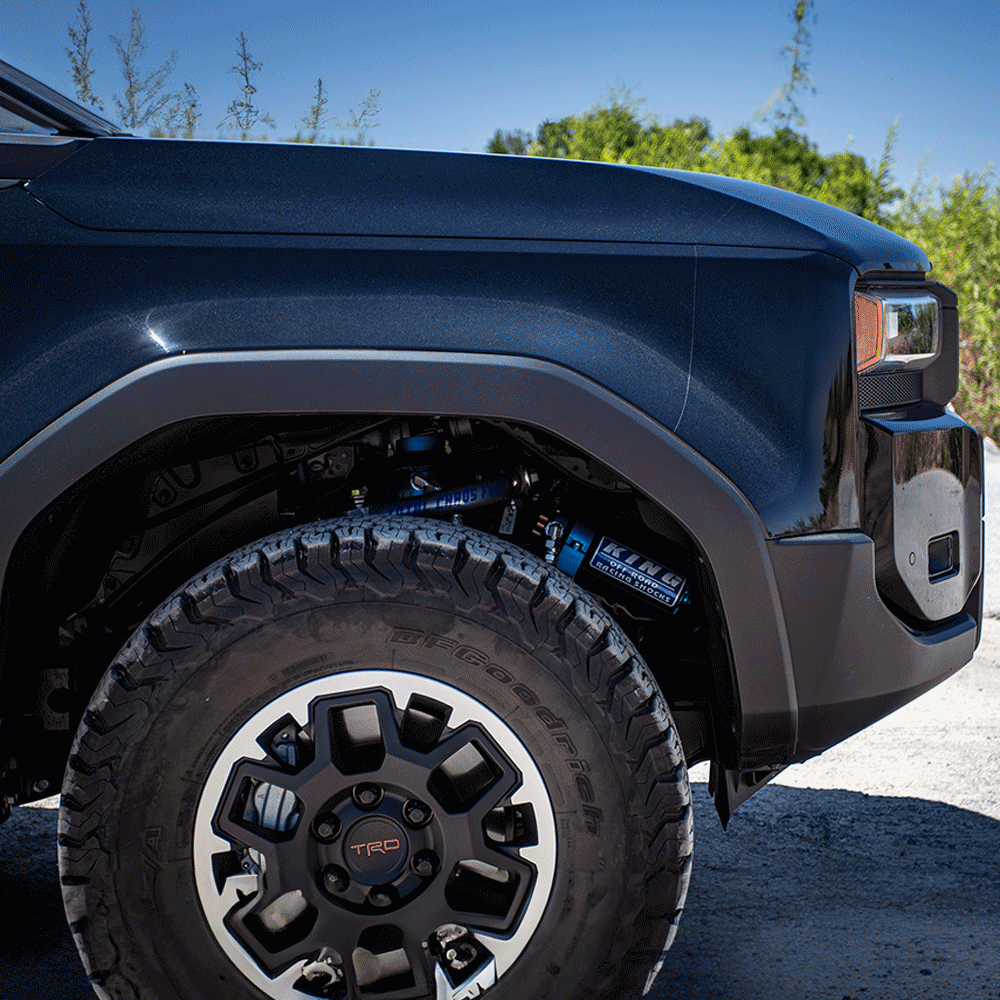 Total Chaos - Lift Kit with Front & Rear 2.5 Inch Diameter Adjustable King Shocks - Toyota Land Cruiser 250 (2024-2025)