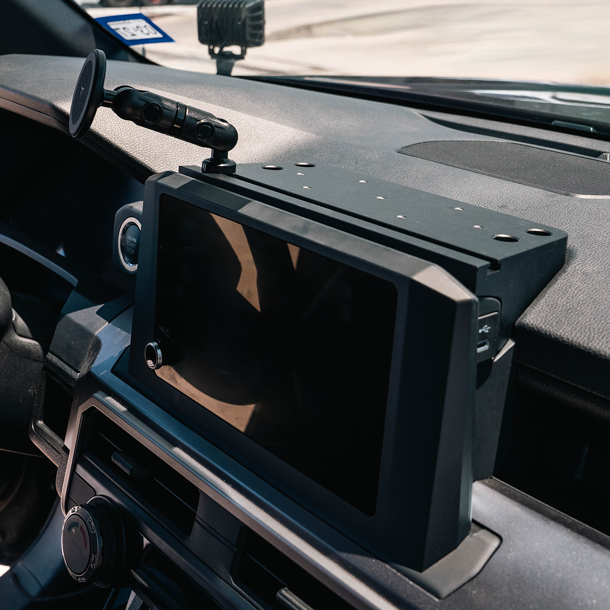 Cali Raised LED - Dash Mount - Toyota 4Runner (2025+)