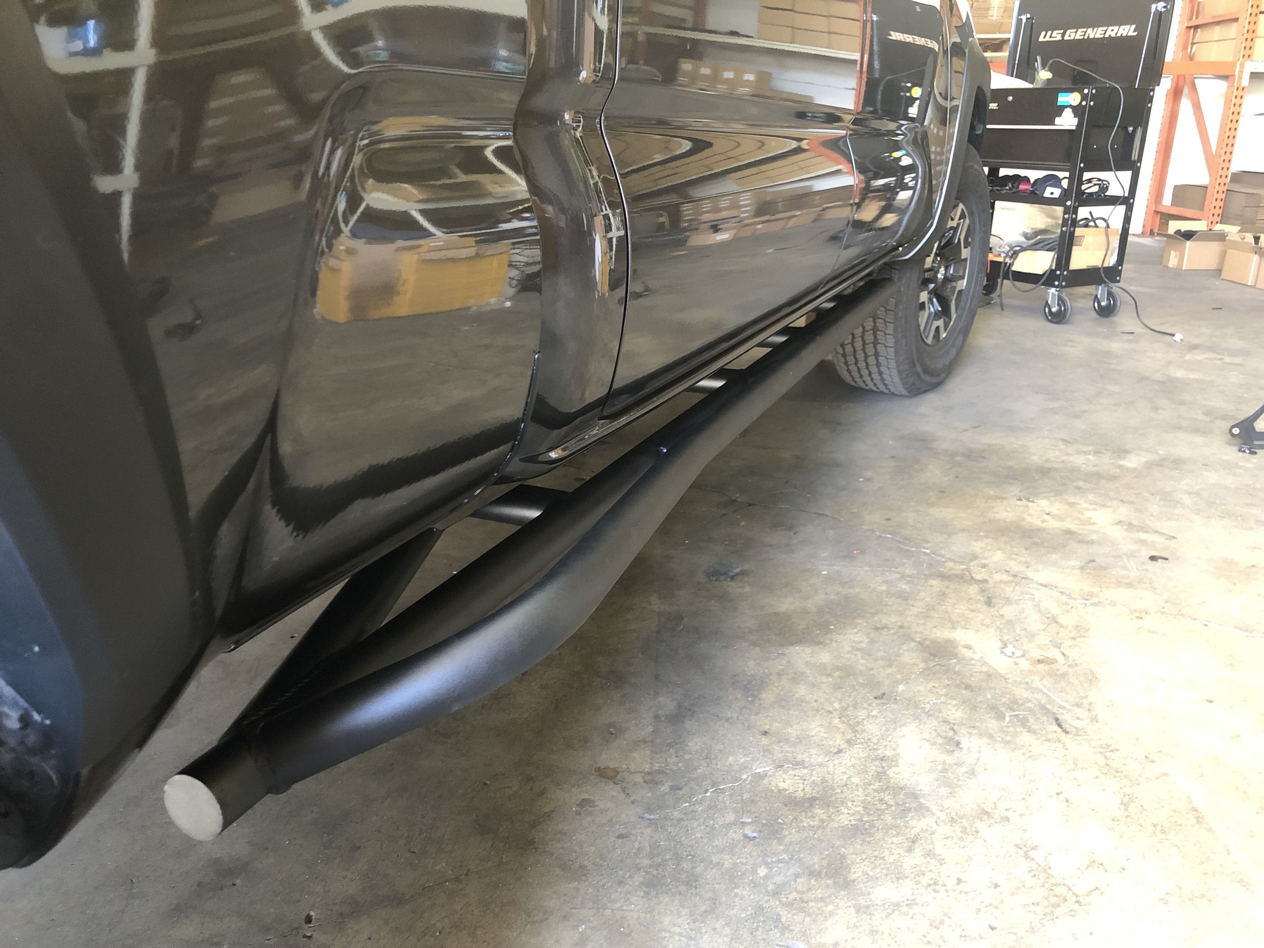 Cali Raised LED - Trail Edition Rock Sliders - Toyota Tacoma (2005-2023)