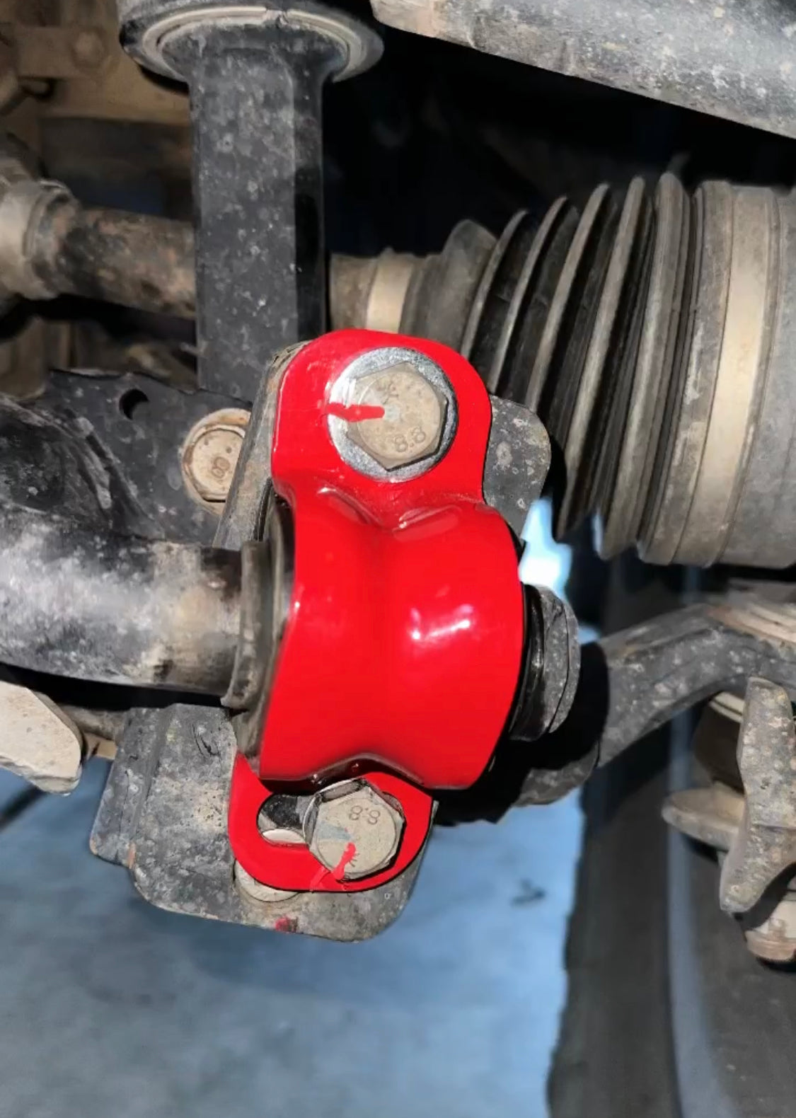 Dr. KDSS - KDSS Bushing Bracket