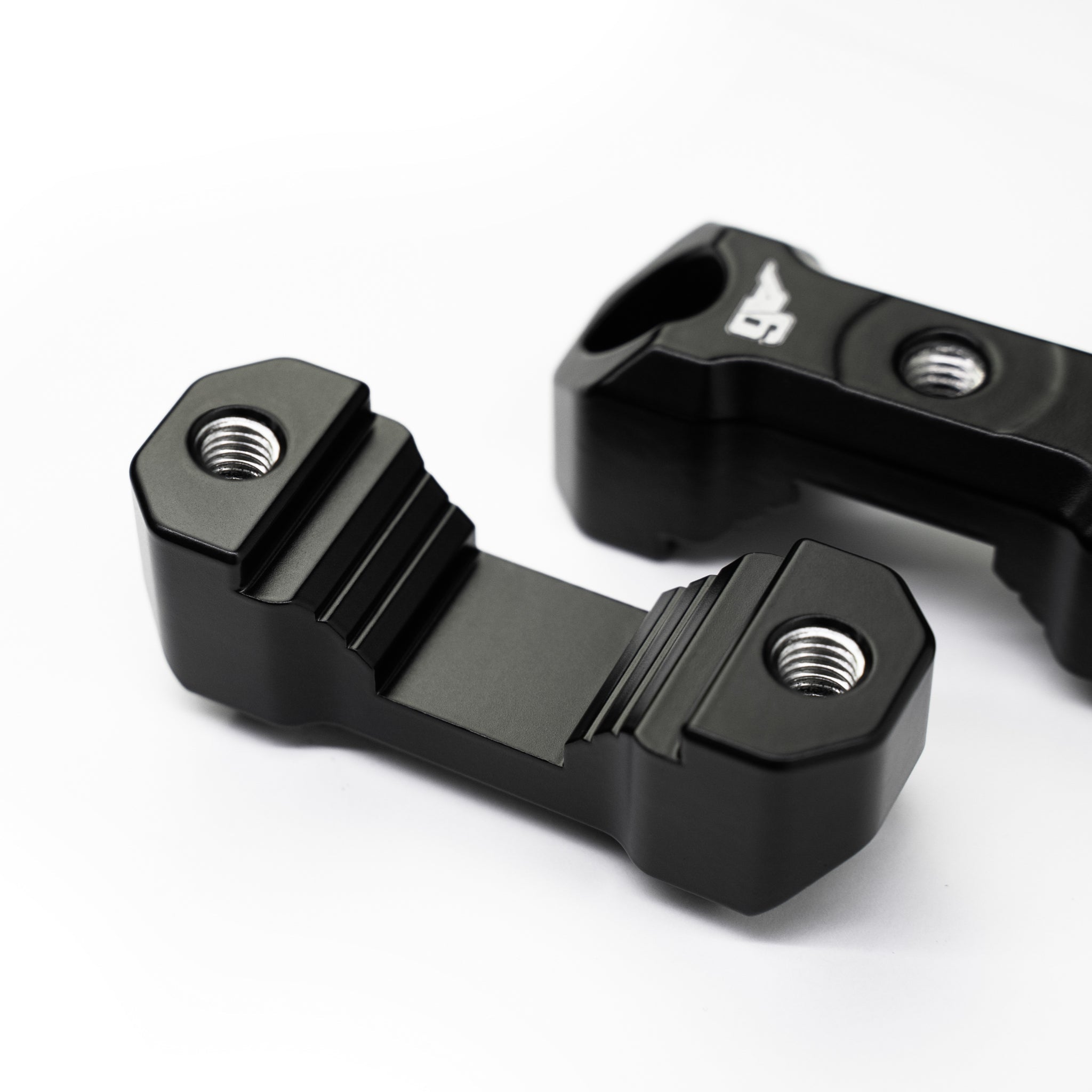 Agency 6 - UMD - Universal Mount Device (Pair)