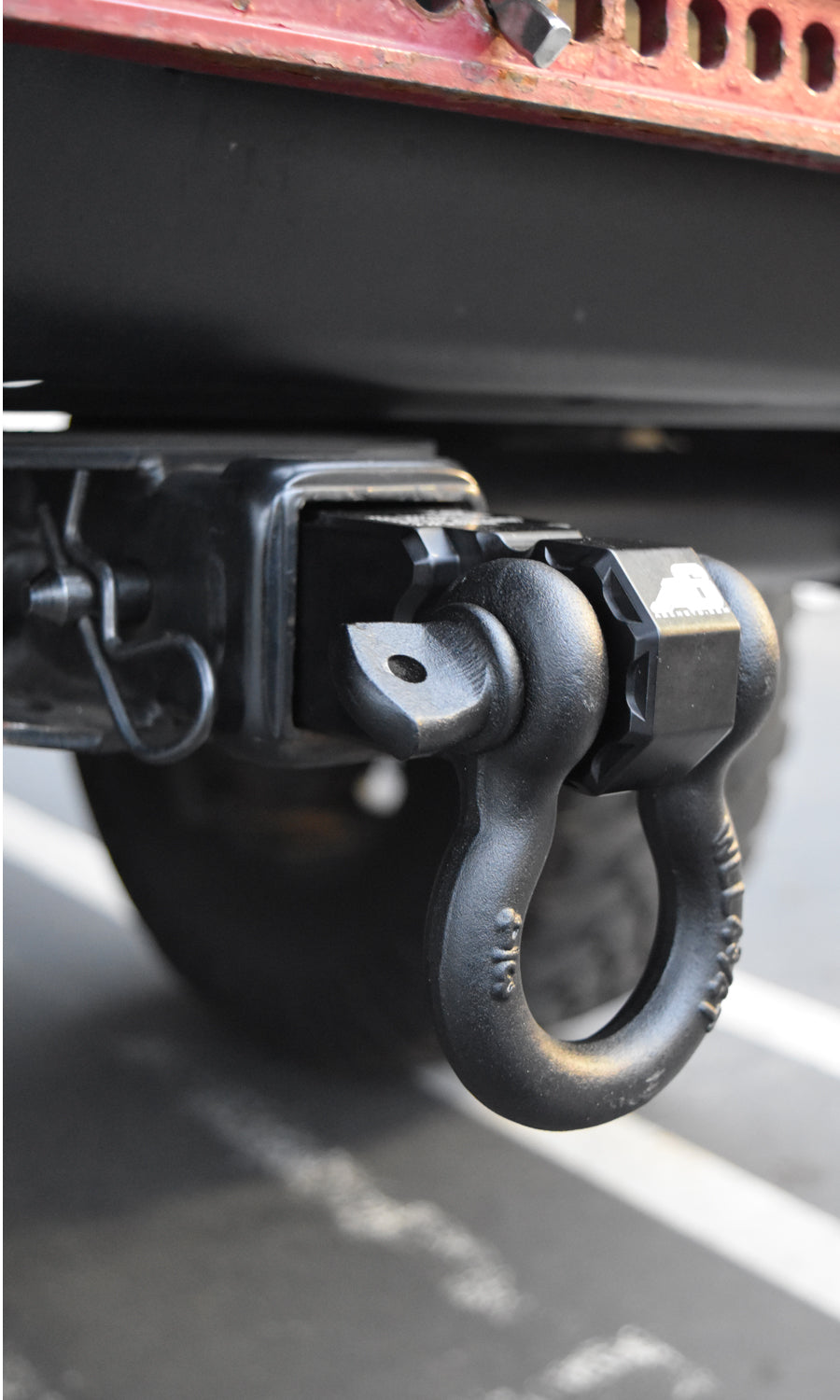 Agency 6 - Shackle Block 2" Assembly - Black