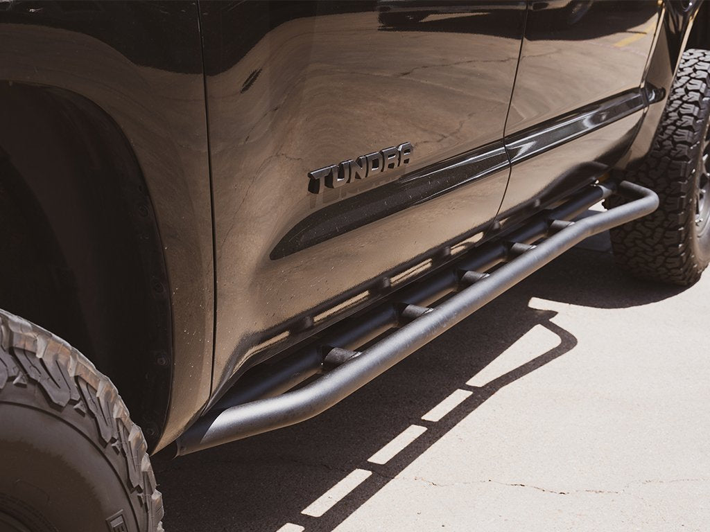 Cali Raised LED - Trail Edition Rock Sliders - Toyota Tundra (2014-2021)