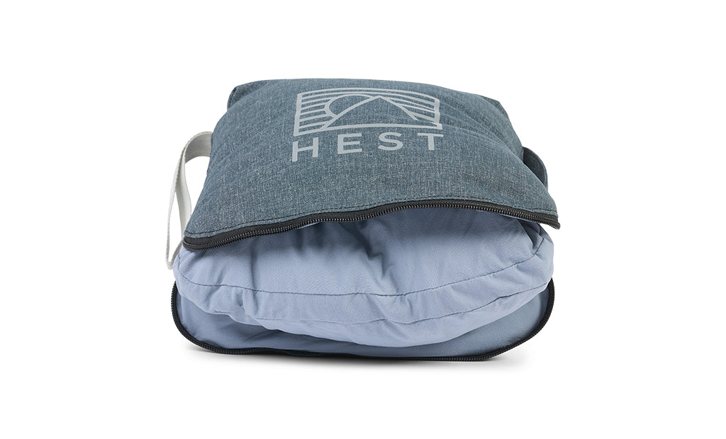 HEST - Pillow
