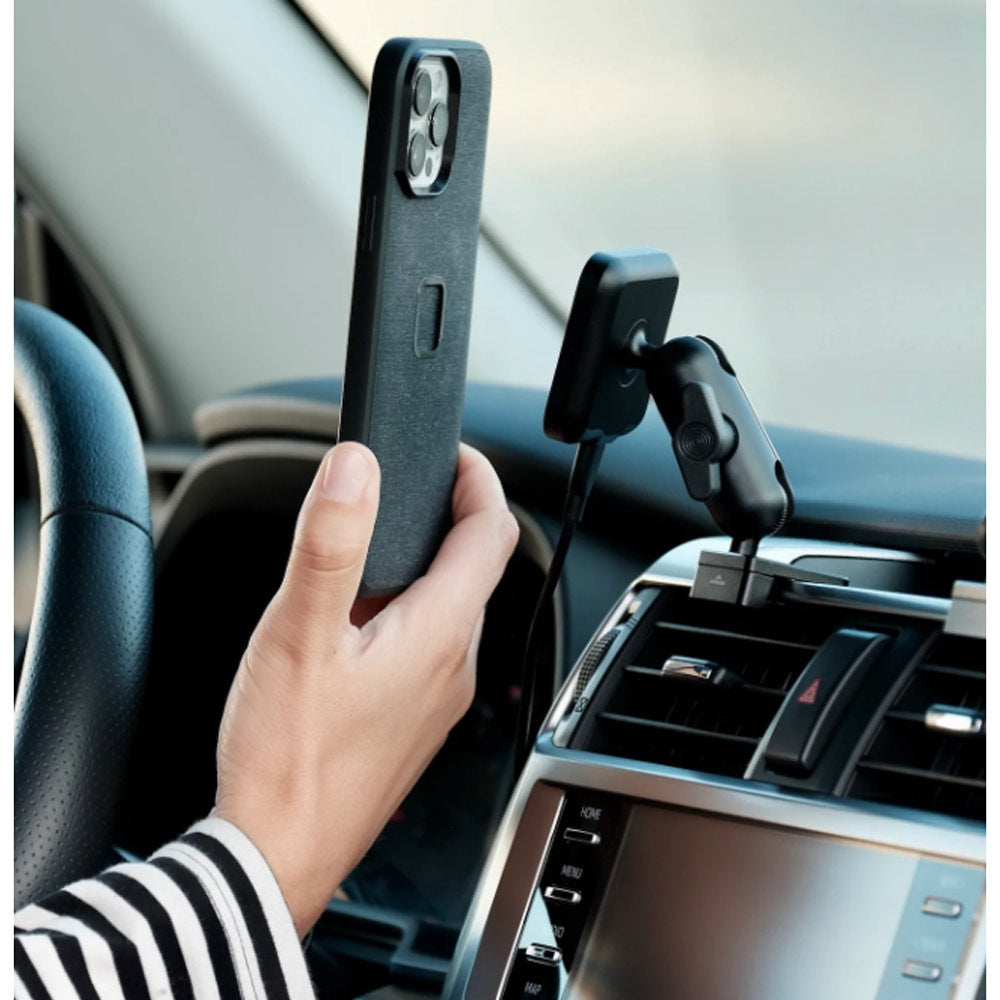 Offroam - Magnetic Qi2 Charging Phone Mount - Toyota 4Runner (2010-2024)