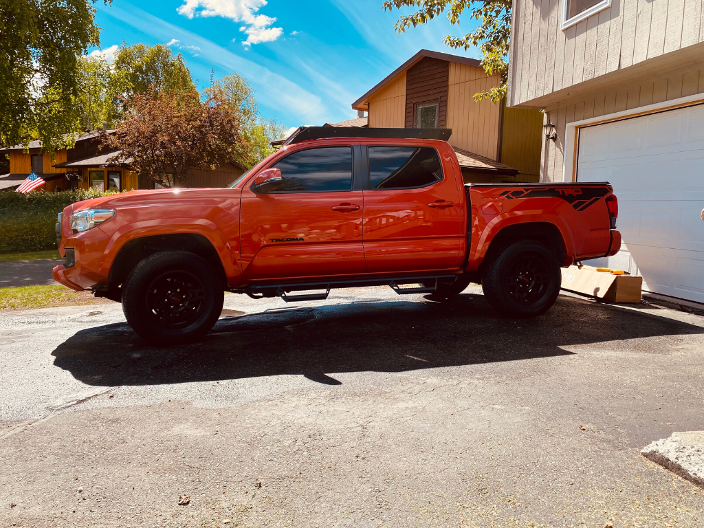 Cali Raised LED - Economy Roof Rack - Toyota Tacoma (2005-2023)