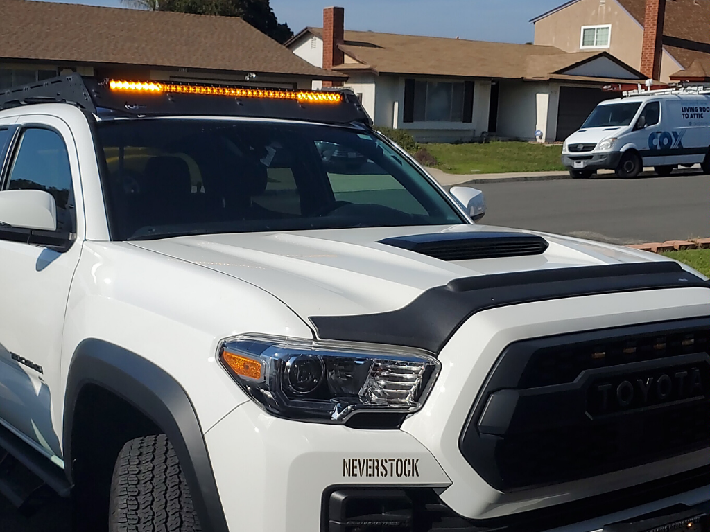 Cali Raised LED - 40" Cut-Out Prinsu Roof Rack Slim LED Light Bar Bracket Kit