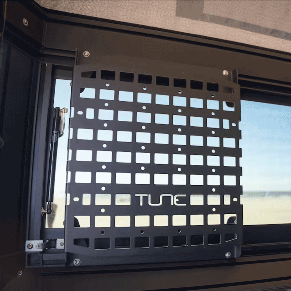 Tune Outdoor - Molle Panel