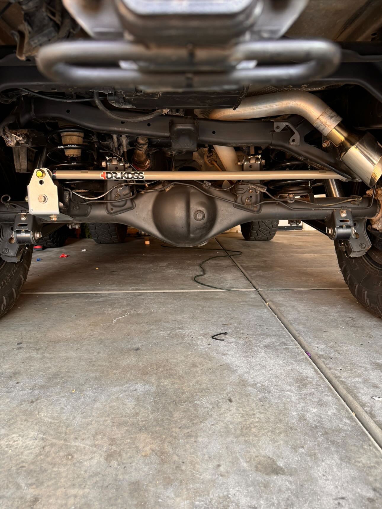 Dr. KDSS - Track Bar - Toyota 4Runner (2003-2023), FJ Cruiser (2007-2014), Lexus GX460 & GX470