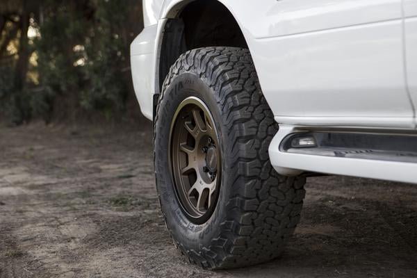 RRW - RR5-S 17x8.5 (6x5.5 | 6x139.7) - Toyota Tacoma (2005-2023), 4Runner (2010-2023), FJ Cruiser (2007-2014)