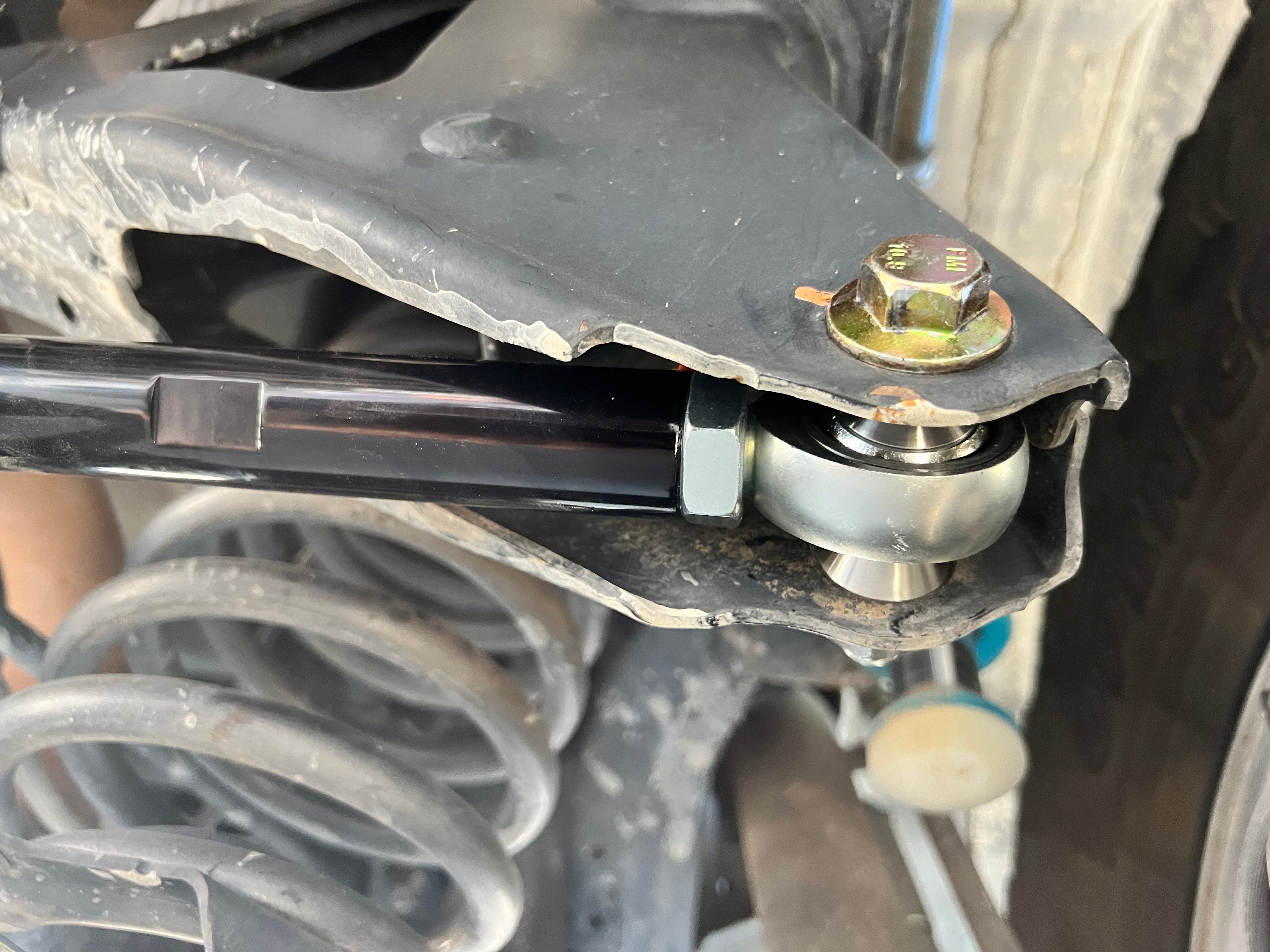 Dr. KDSS - Track Bar - Toyota 4Runner (2003-2023), FJ Cruiser (2007-2014), Lexus GX460 & GX470