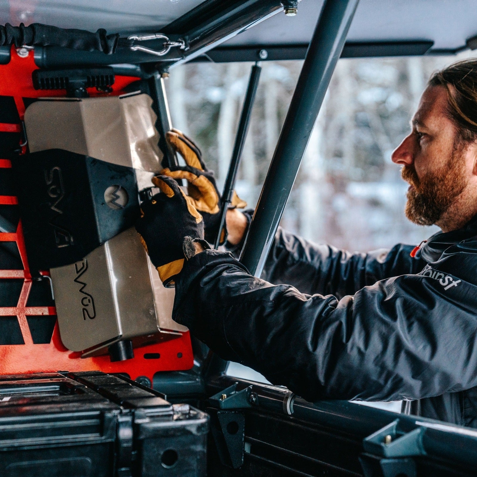 DMOS - Stealth Shovel Mount