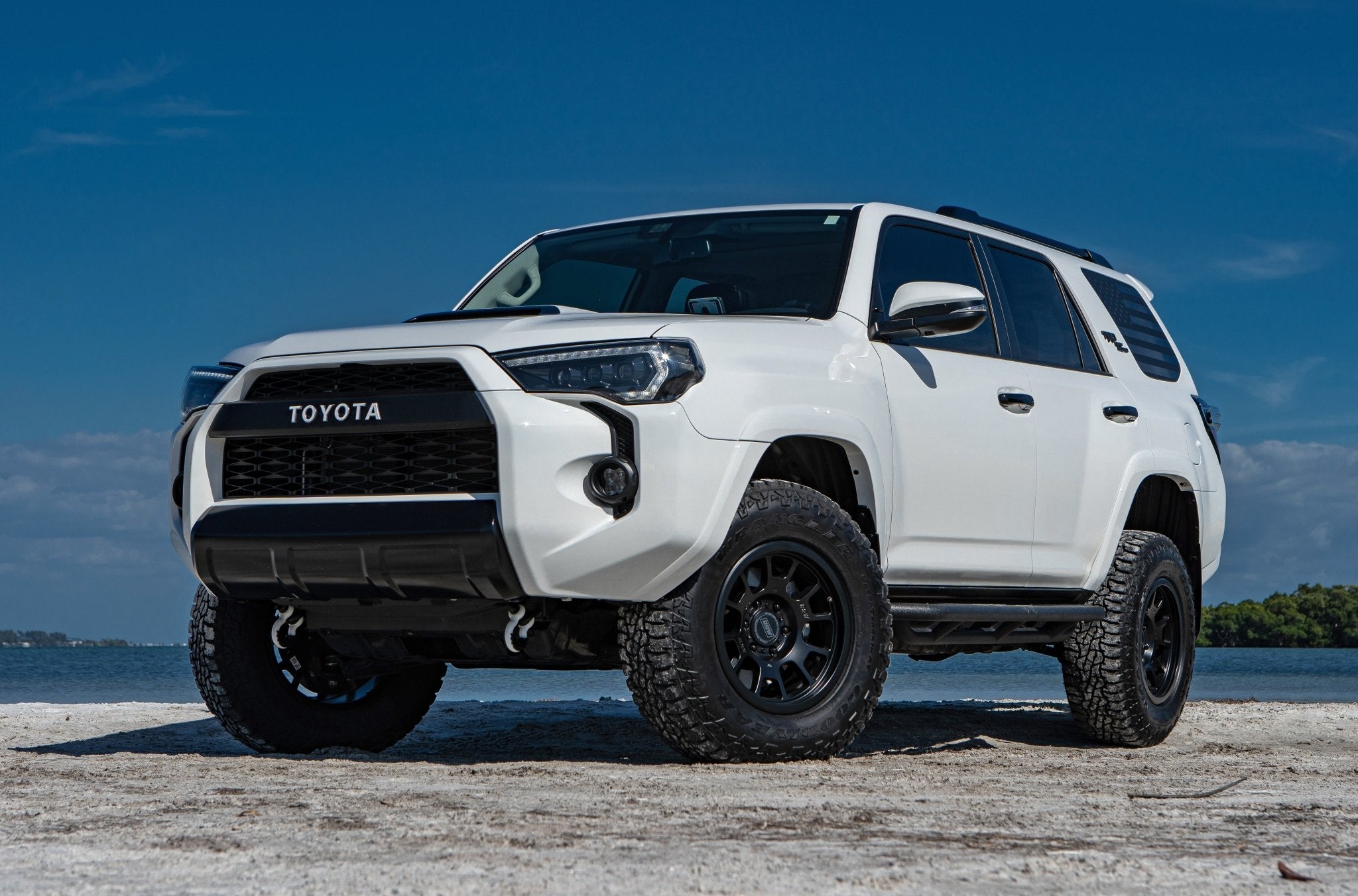 RRW - RR5-S 17x8.5 (6x5.5 | 6x139.7) - Toyota Tacoma (2005-2023), 4Runner (2010-2023), FJ Cruiser (2007-2014)