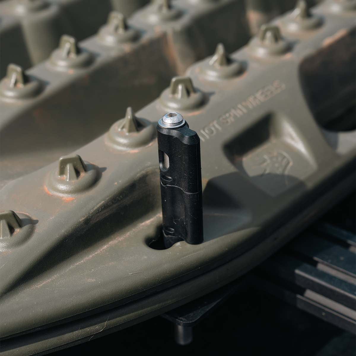 Cali Raised LED - Roof Rack Traction Board Mount