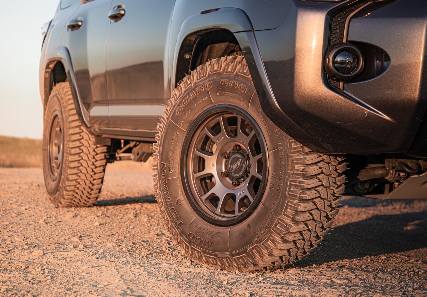 RRW - RR5-S 17x8.5 (6x5.5 | 6x139.7) - Toyota Tacoma (2005-2023), 4Runner (2010-2023), FJ Cruiser (2007-2014)