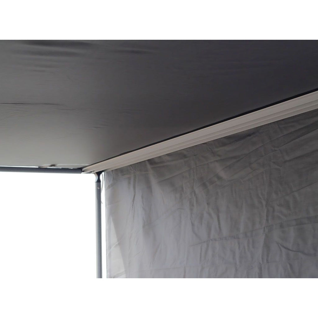 Front Runner - Wind Break For 2.5m Awning / Front